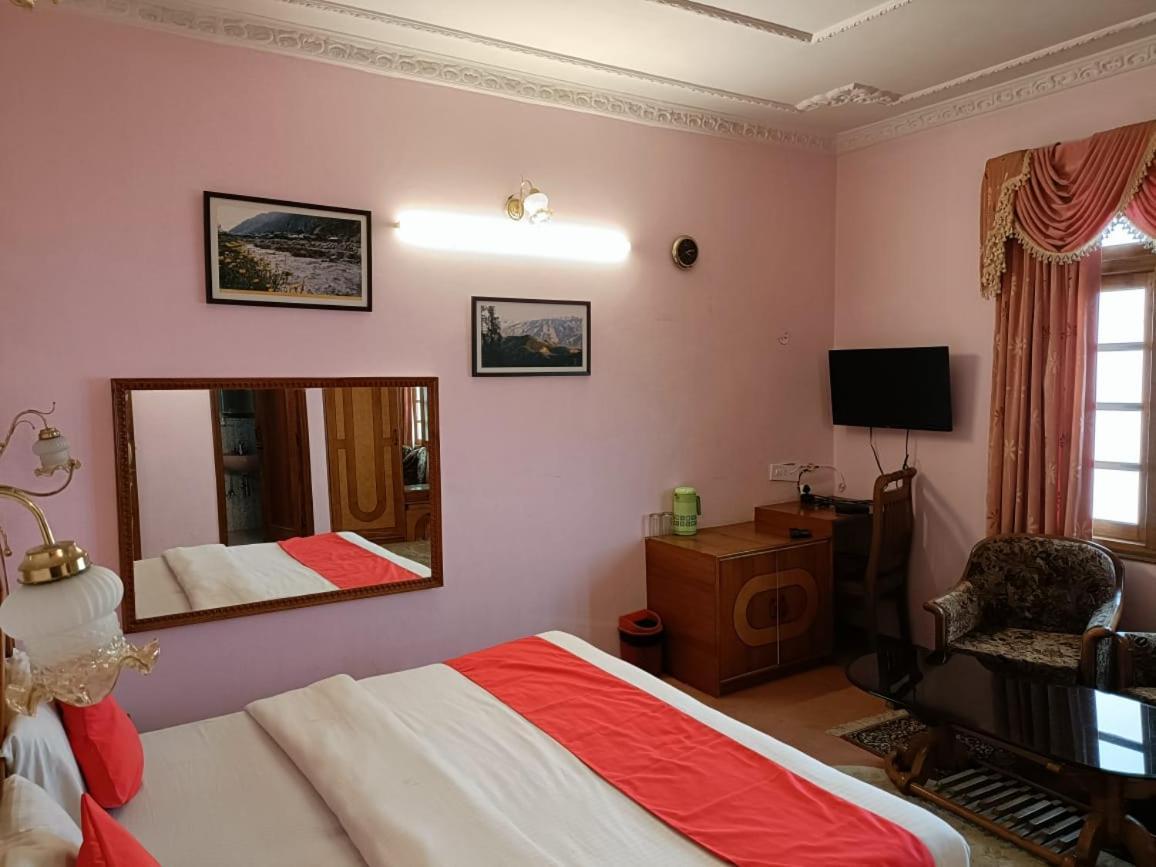 Oakwood Hotels Chail Exterior foto